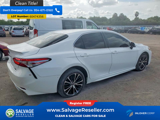 Used 2018 Toyota Camry SE FWD image 4