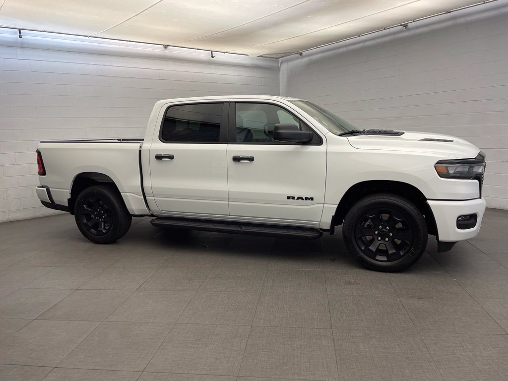New 2026 RAM 1500 Express AWD/4WD image 2