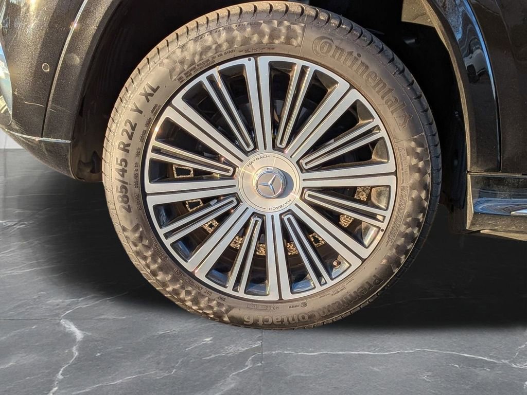 Used 2021 Mercedes-Benz Maybach GLS 600 4MATIC image 33