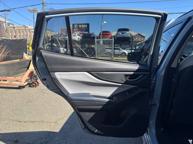 Used 2020 Subaru Crosstrek Hybrid w/ Moonroof Package w/Navigation image 15