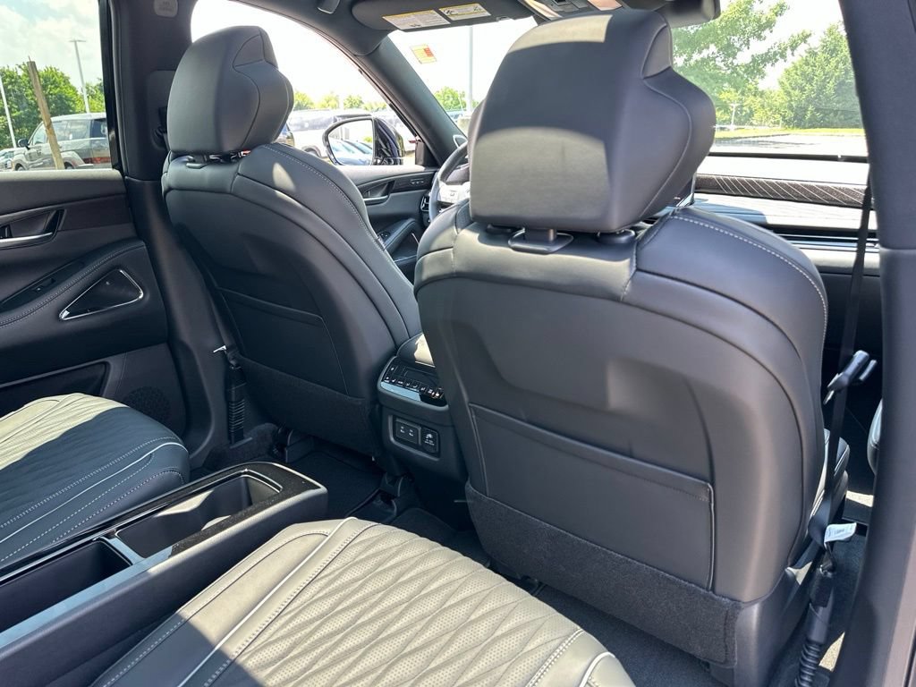 New 2027 INFINITI QX60 Autograph w/ Dark Cargo Package AWD/4WD image 23