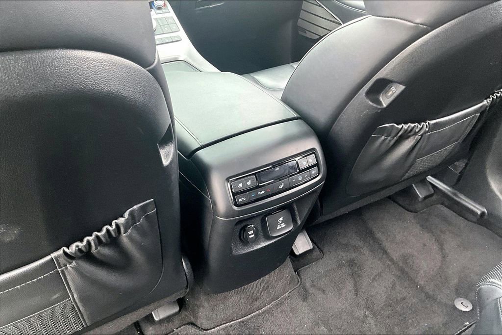 Used 2024 Hyundai Palisade Calligraphy image 10