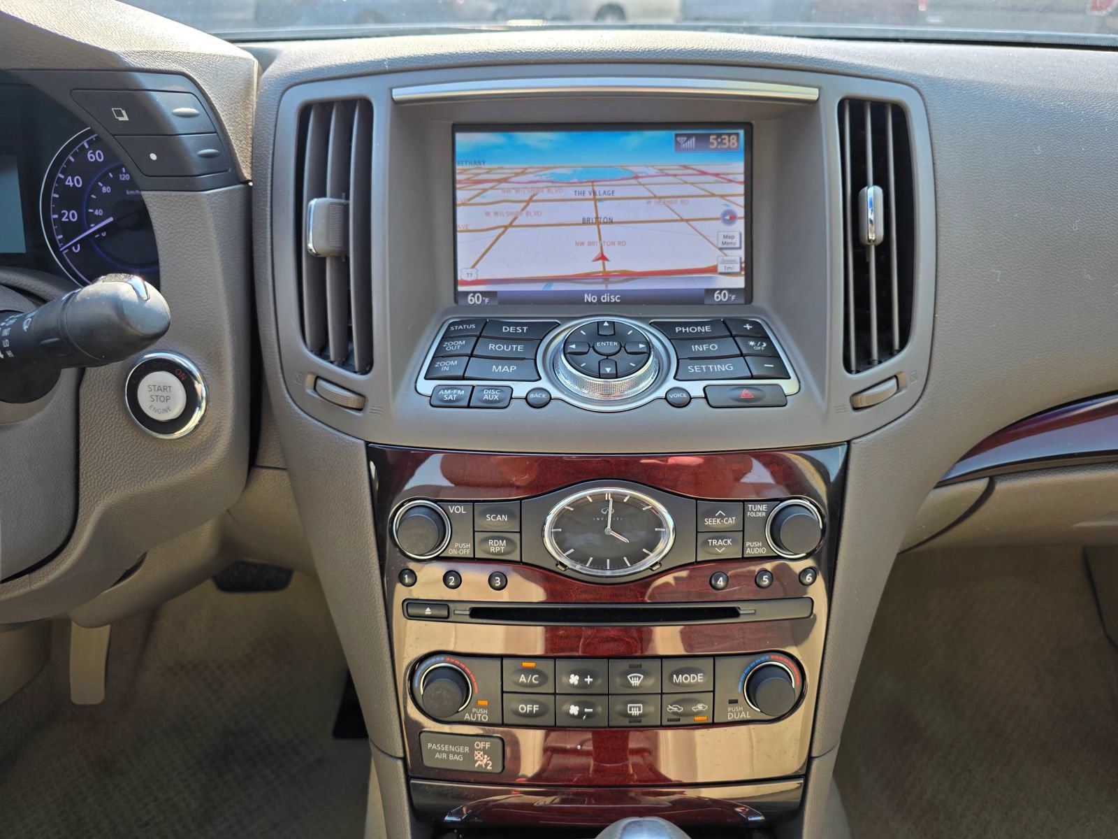 Used 2013 INFINITI G37 x Sedan w/ Premium Pkg AWD/4WD image 16