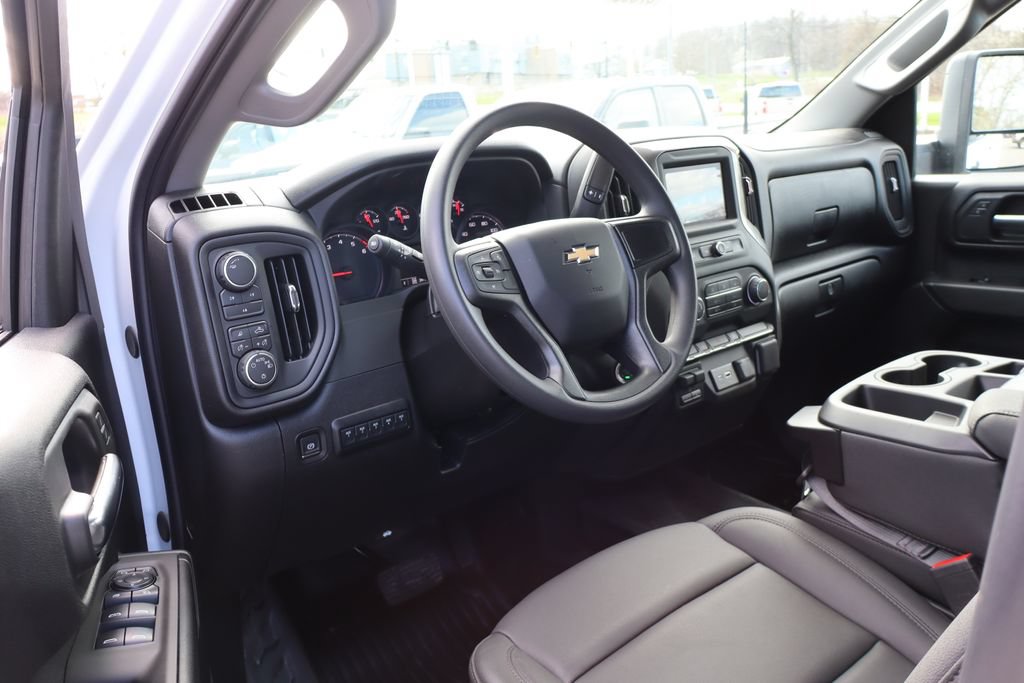 New 2026 Chevrolet Silverado 3500 W/T w/ WT Convenience Package AWD/4WD image 13
