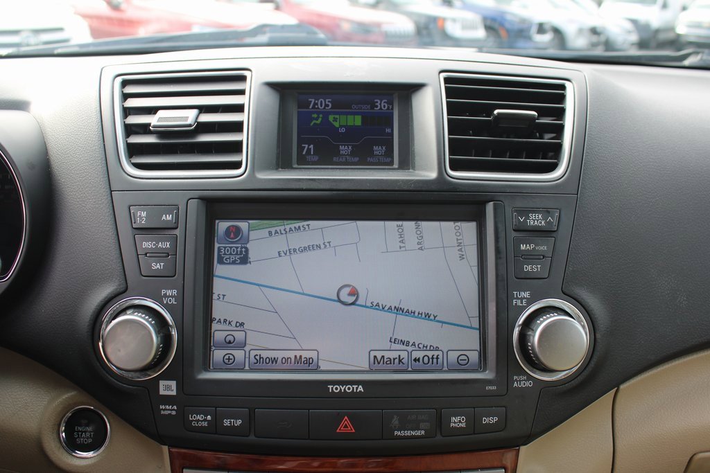 Used 2012 Toyota Highlander Limited image 23