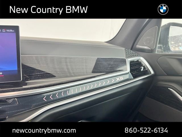New 2026 BMW X5 xDrive40i w/ M Sport Package image 28