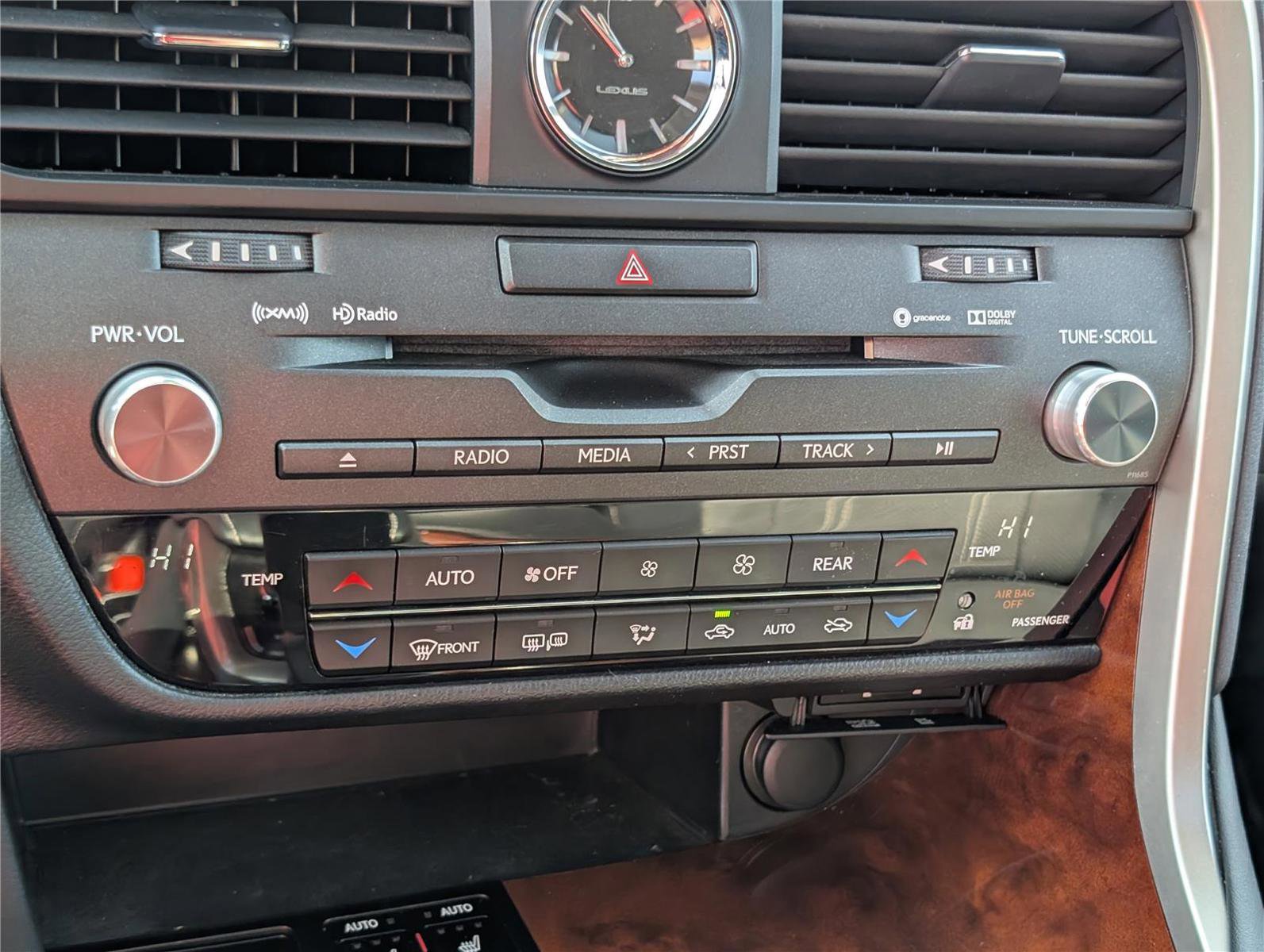 Used 2018 Lexus RX 350L image 31