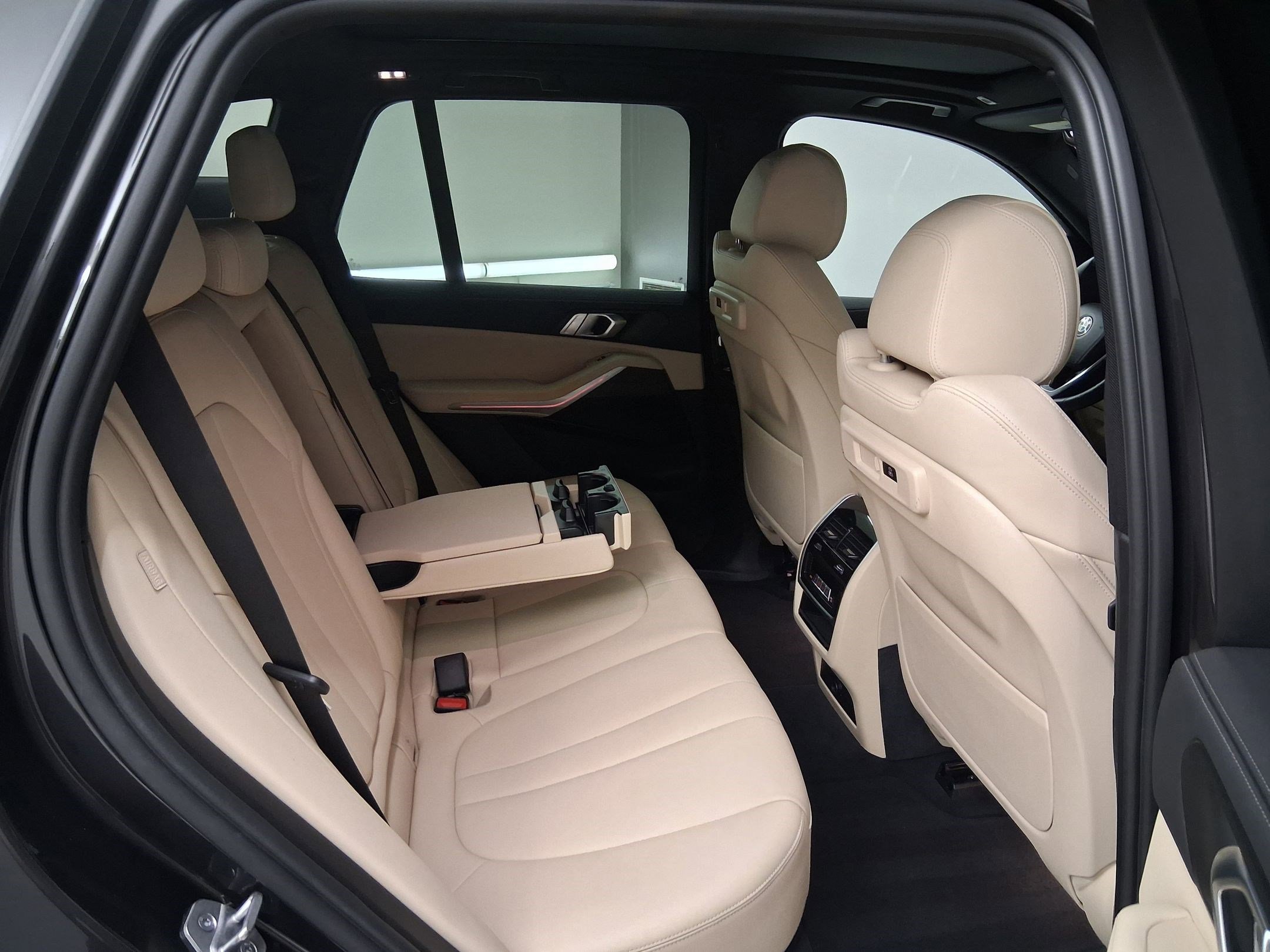 Used 2022 BMW X5 sDrive40i w/ Parking Assistance Package RWD image 34