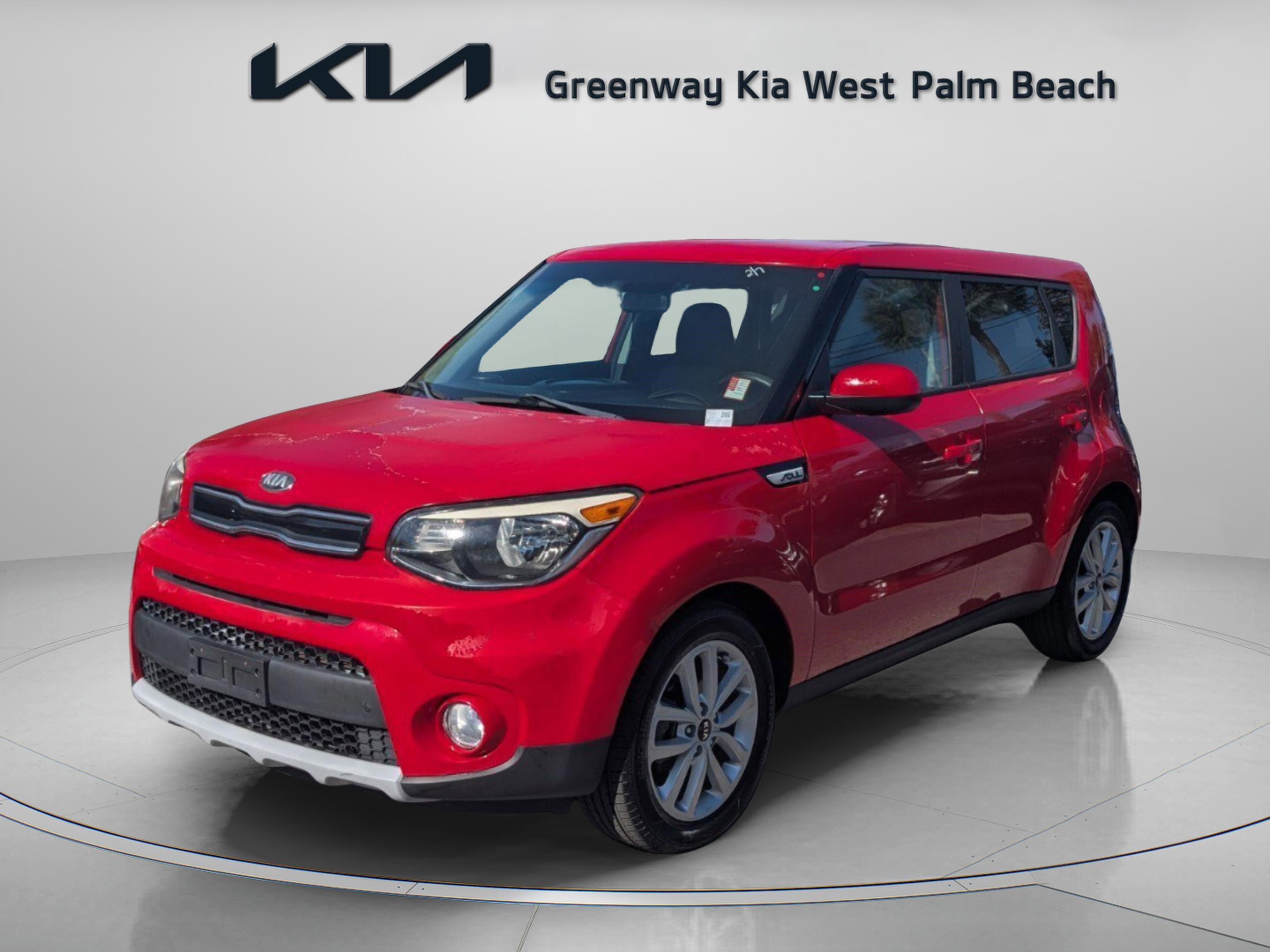 Used 2019 Kia Soul + image 3