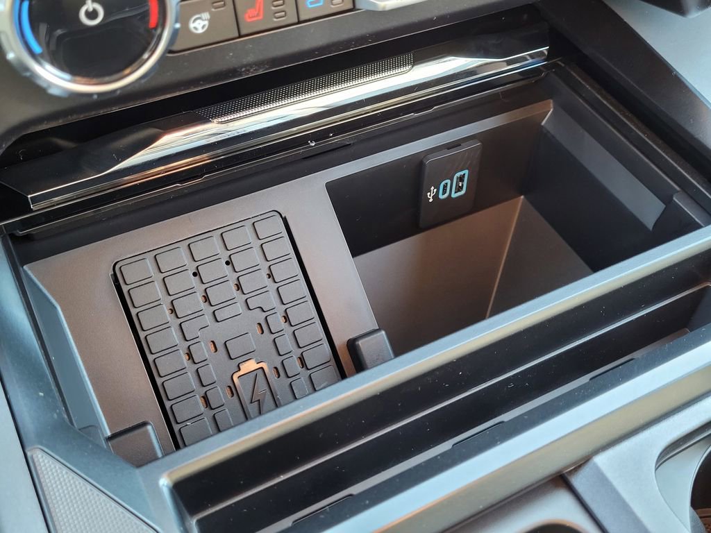 New 2026 Ford F350 Lariat w/ FX4 Off-Road Package image 47