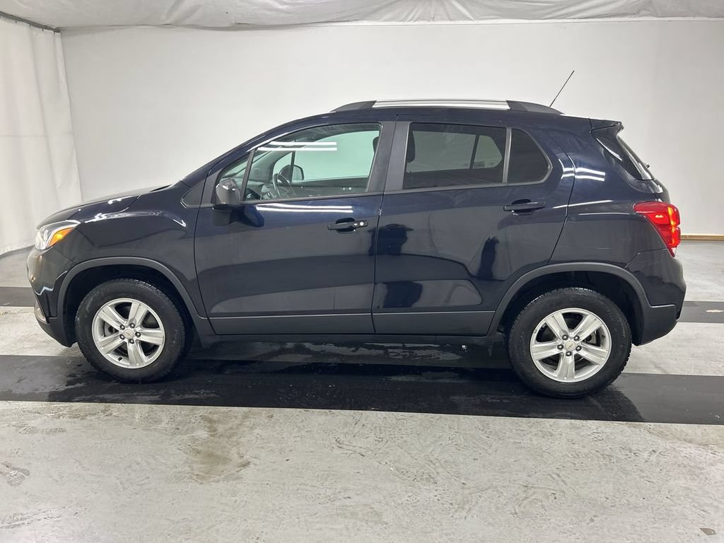 Used 2021 Chevrolet Trax LT w/ Driver Confidence Package AWD/4WD image 6