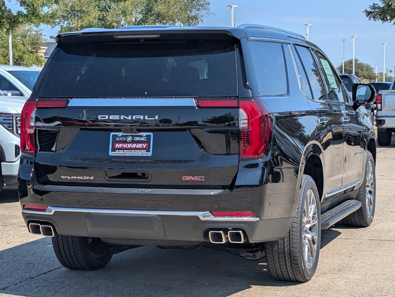 New 2027 GMC Yukon Denali w/ Advanced Technology Package RWD image 4