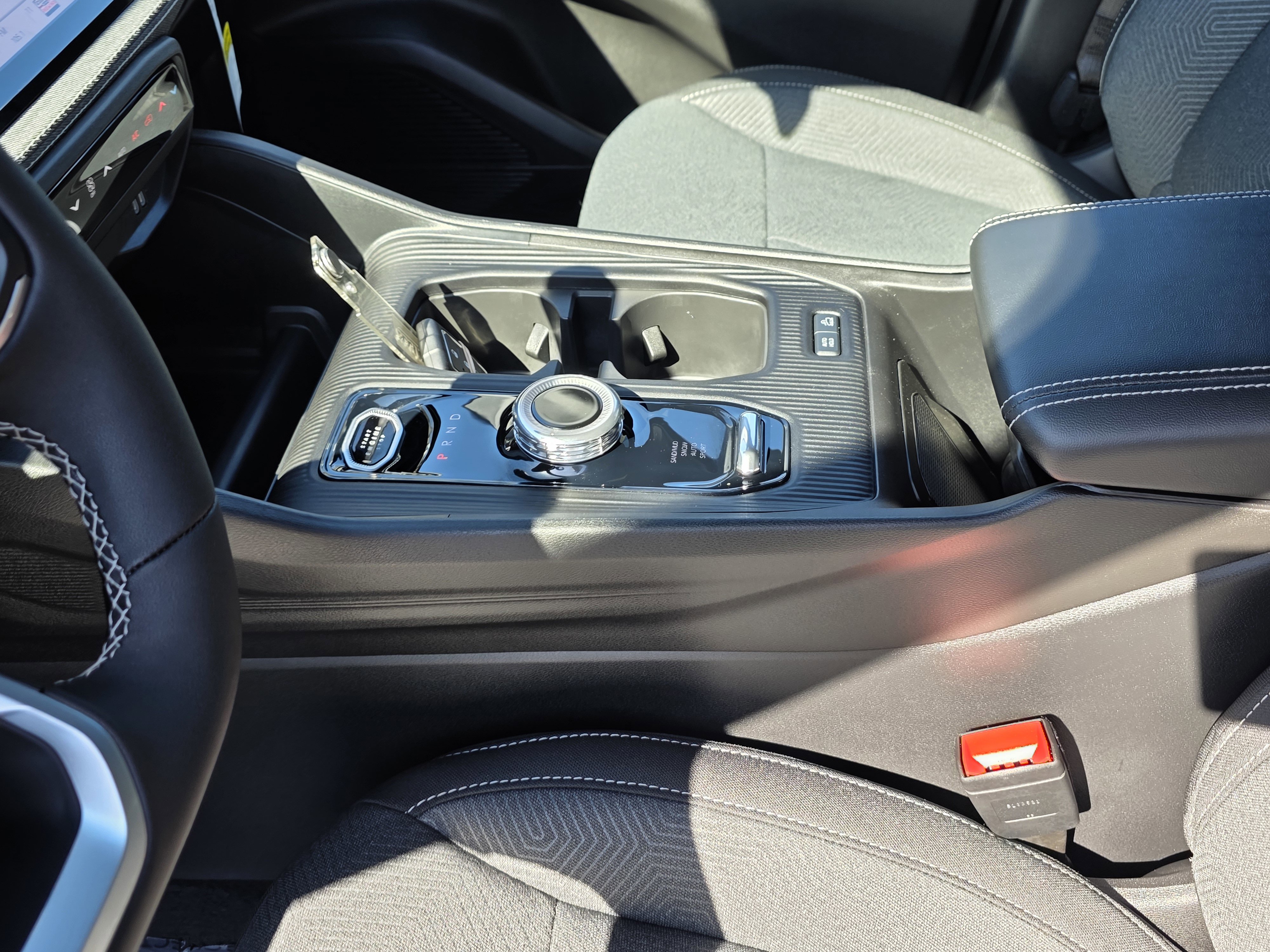 New 2026 Jeep Cherokee Laredo image 13