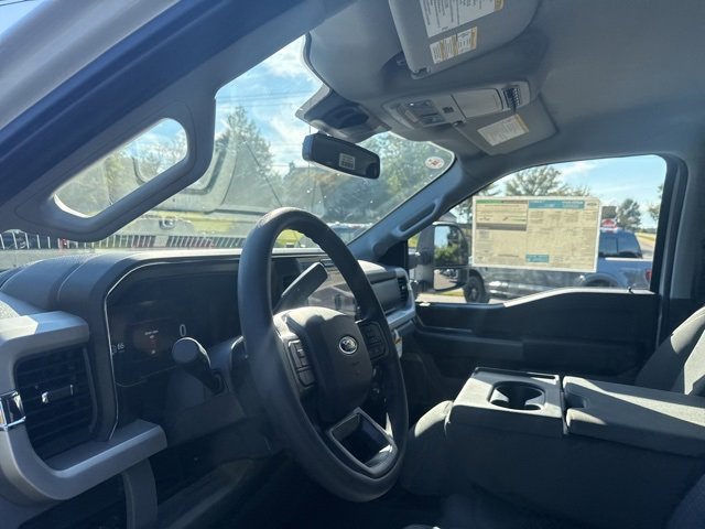 New 2026 Ford F250 XLT w/ XLT Premium Package image 24