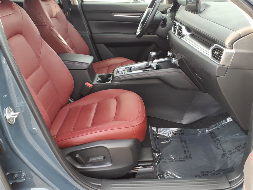 Certified 2023 MAZDA CX-5 Carbon Edition image 11