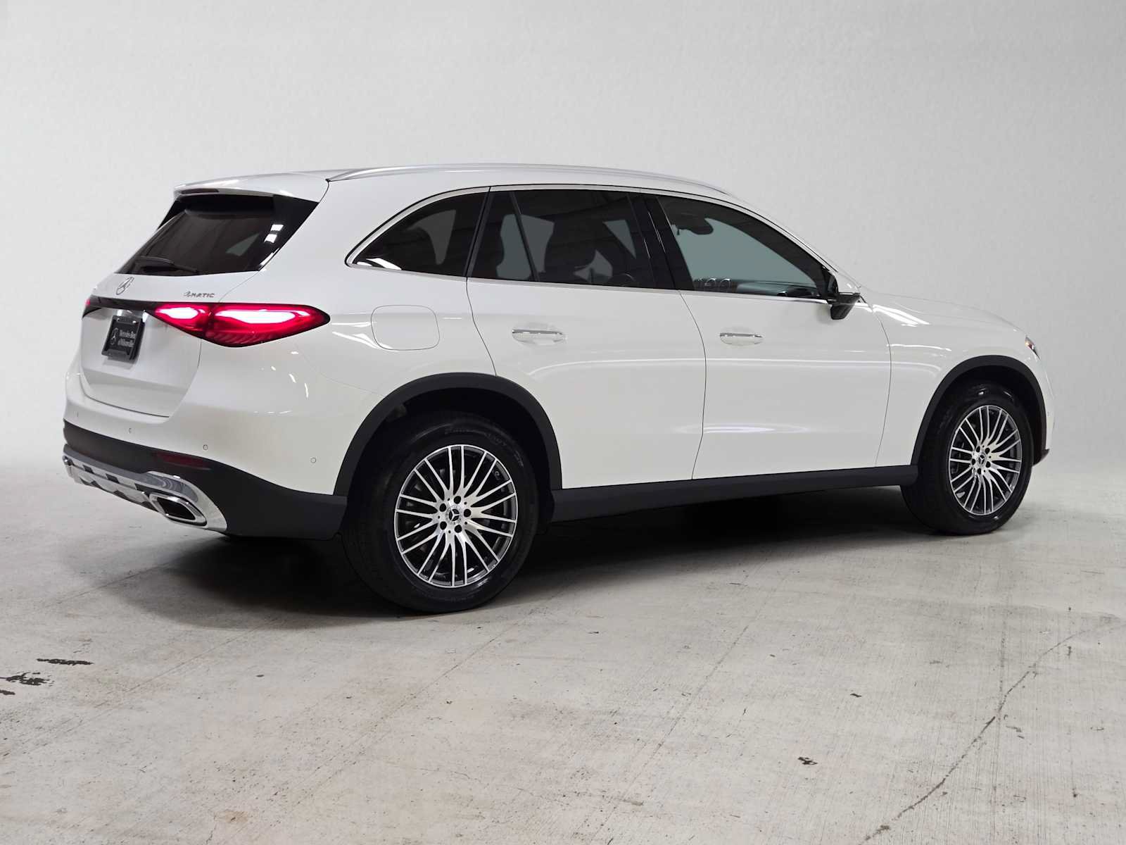 Certified 2026 Mercedes-Benz GLC 300 4MATIC image 3