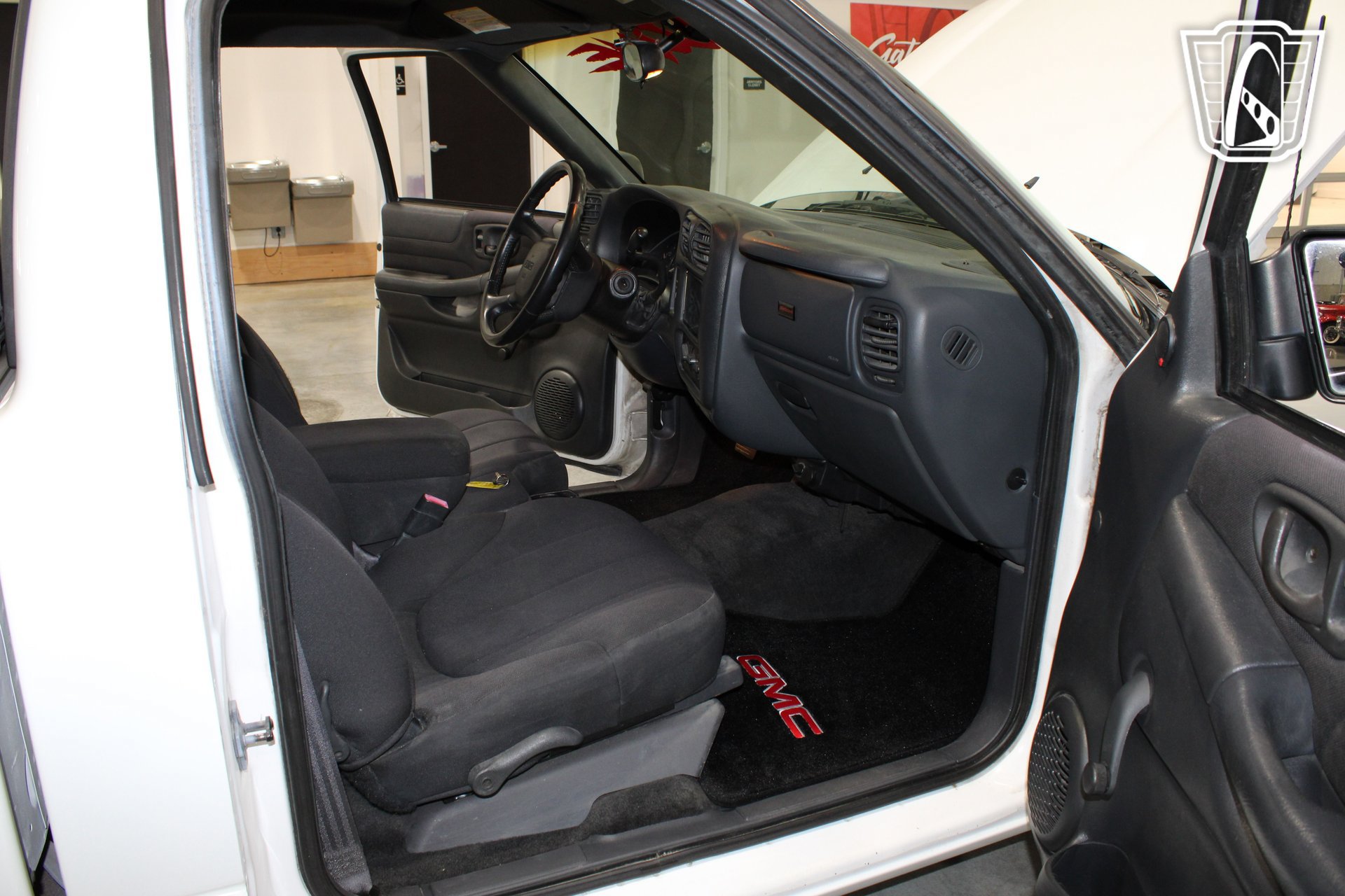 Used 2003 GMC Sonoma SLS w/ SLS Preferred Equipment Group RWD image 7