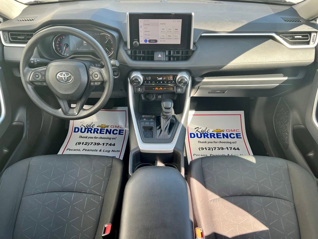 Used 2024 Toyota RAV4 XLE image 17