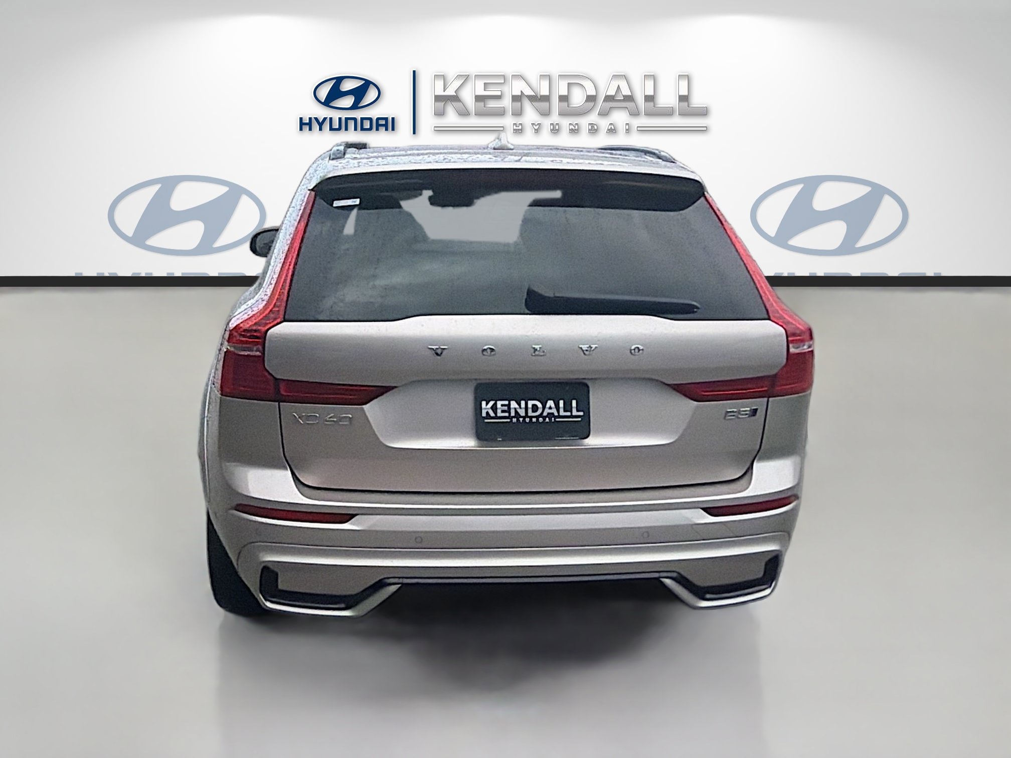 Used 2024 Volvo XC60 B5 Ultimate AWD/4WD image 5