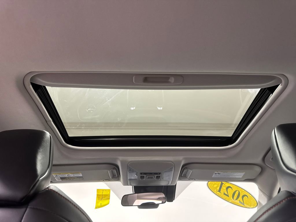 Used 2021 Toyota RAV4 Adventure w/ Convenience Package image 3