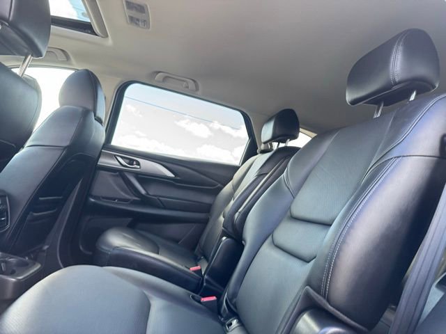 Used 2023 MAZDA CX-9 Touring image 12