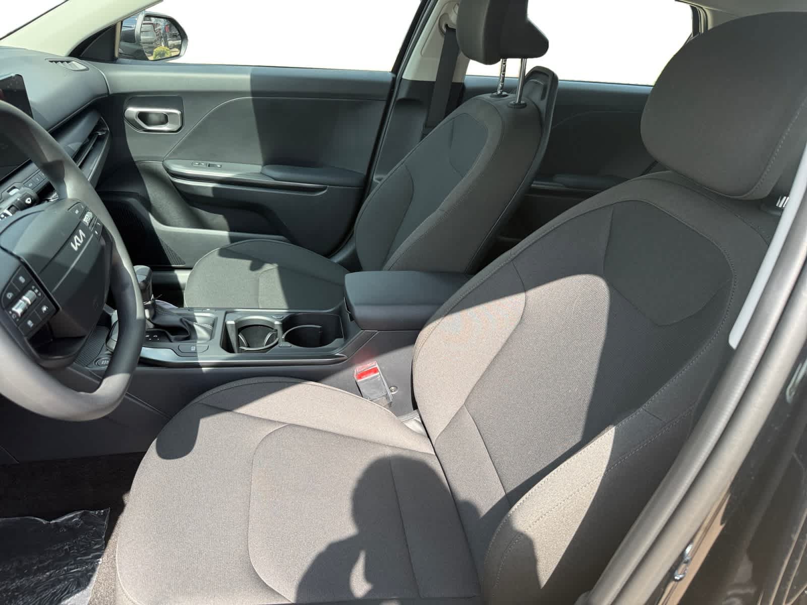 New 2026 Kia K4 FWD image 11