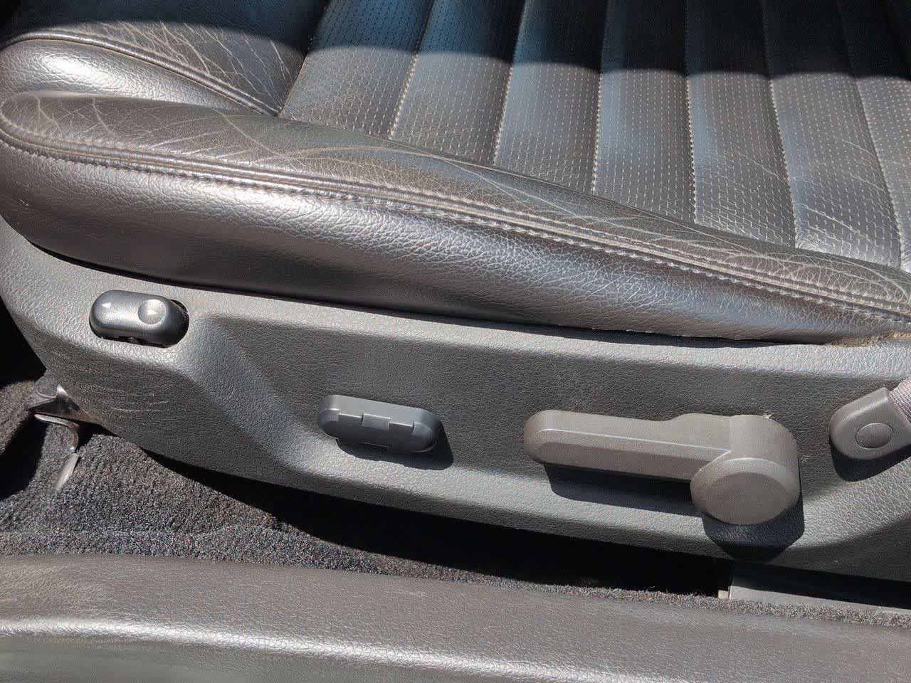 Used 2007 Ford Mustang GT Premium RWD image 16