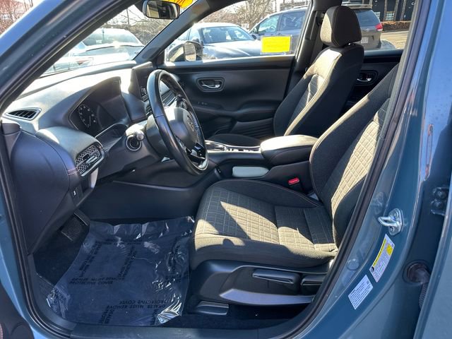 Used 2025 Honda HR-V Sport image 28