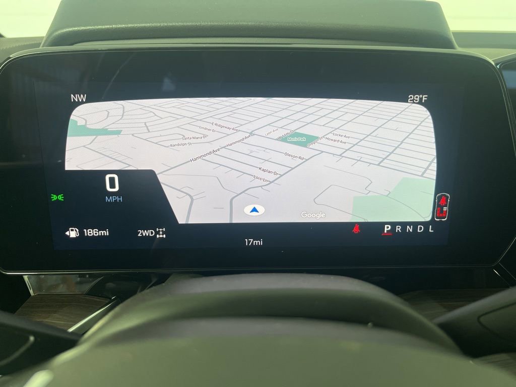 New 2026 Chevrolet Suburban Premier image 31