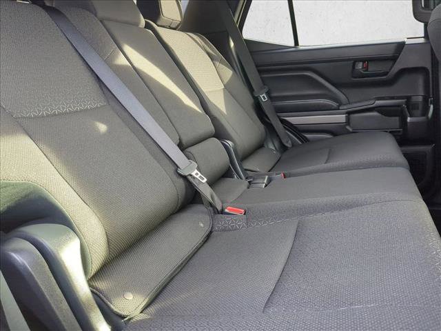 Certified 2025 Toyota 4Runner SR5 image 19