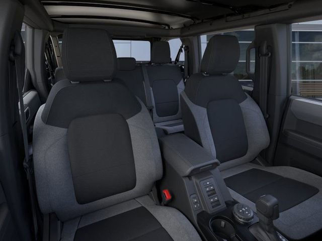New 2026 Ford Bronco Base image 9