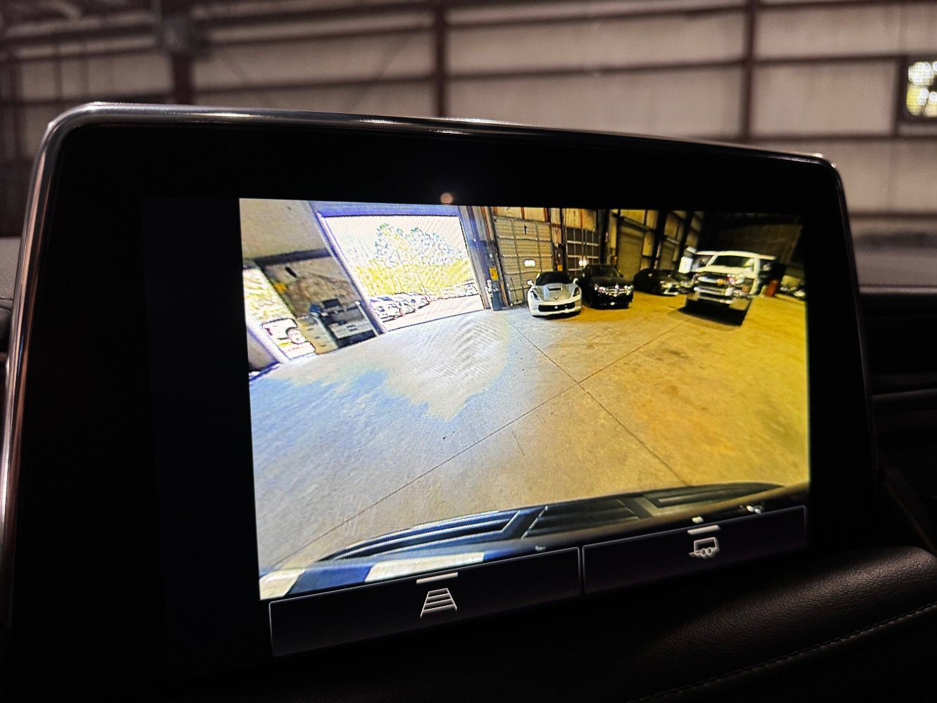 Used 2022 Chevrolet Tahoe Z71 image 34