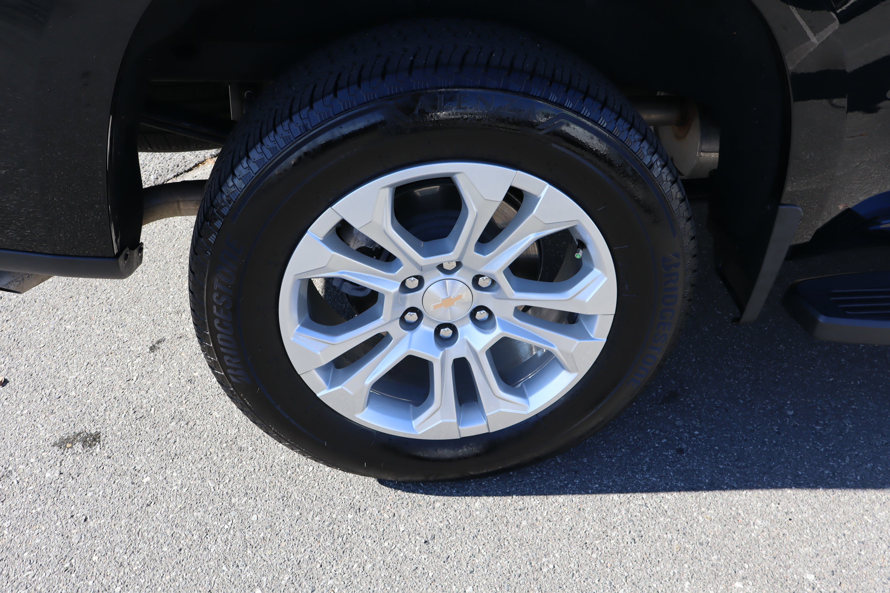 Used 2024 Chevrolet Silverado 1500 LTZ w/ Technology Package image 40