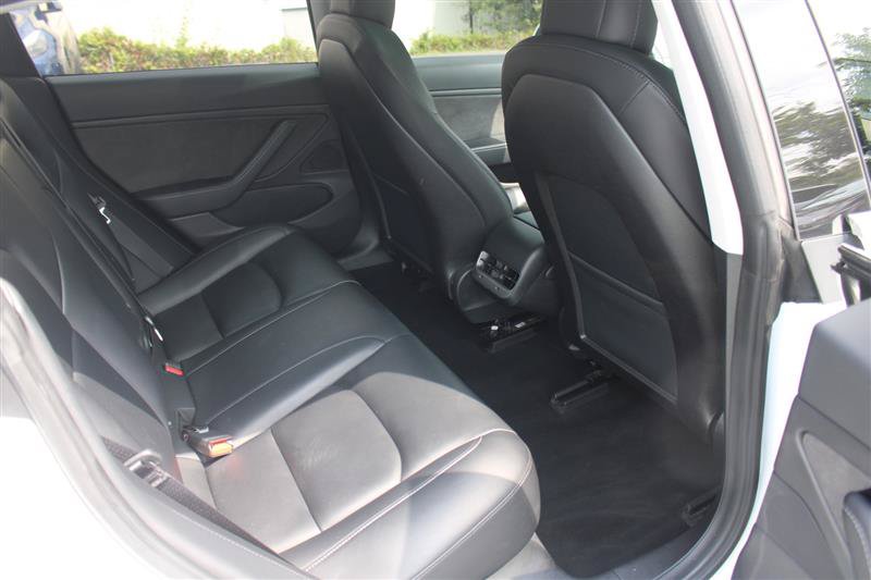 Used 2018 Tesla Model 3 Mid Range RWD image 11