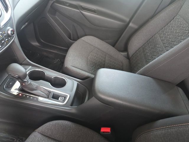 Used 2023 Chevrolet Equinox LT image 29