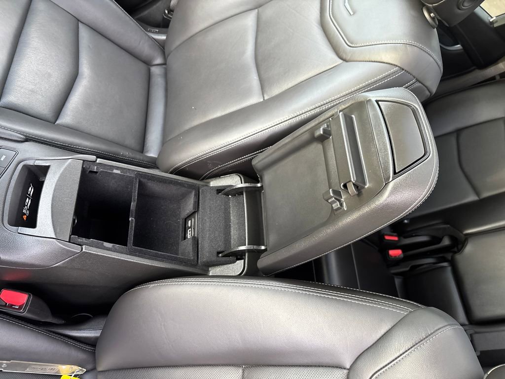 Used 2025 Cadillac XT5 Premium Luxury image 27