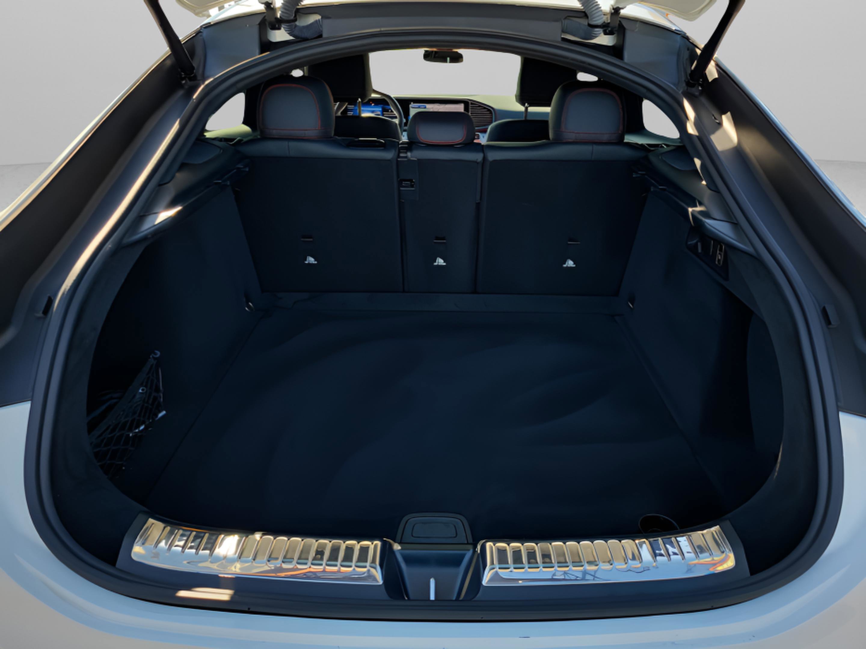 Used 2024 Mercedes-Benz GLE 53 AMG 4MATIC Coupe image 27