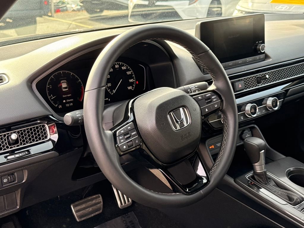 Used 2025 Honda Civic Sport image 26