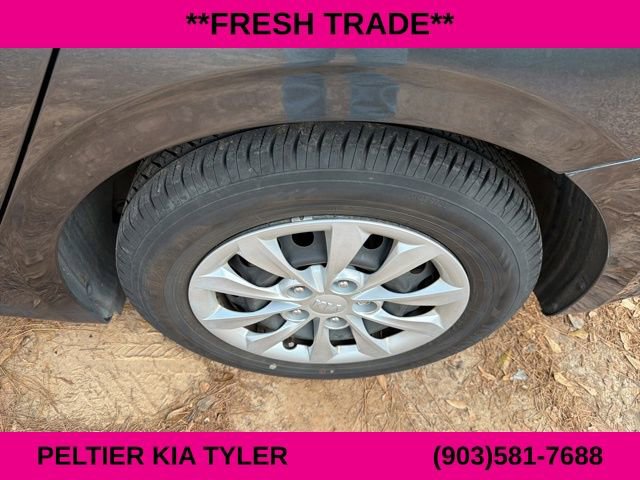 Used 2019 Kia Forte Sedan image 7