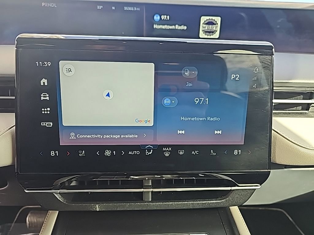 Used 2024 Lincoln Nautilus Reserve image 17