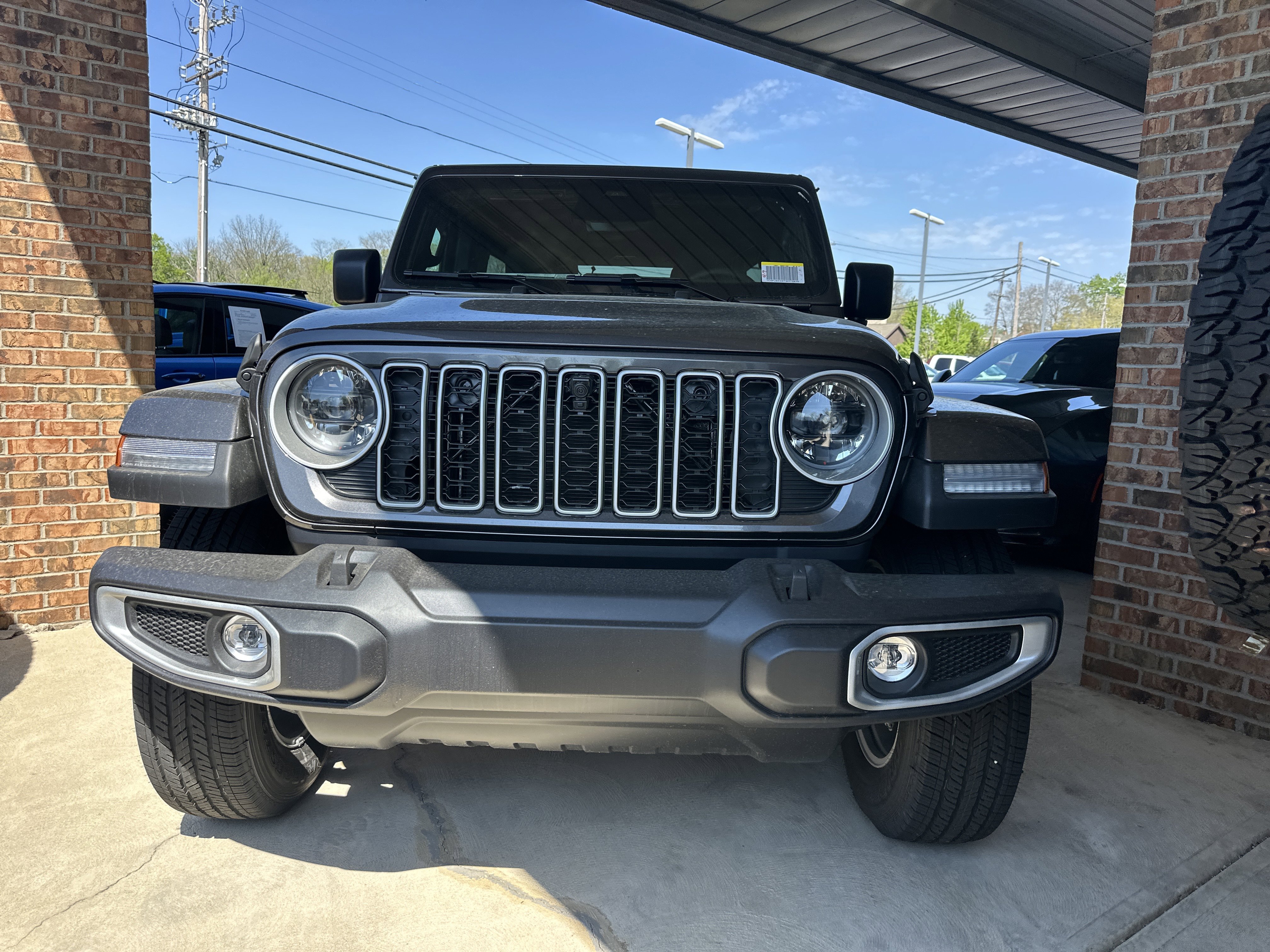 New 2026 Jeep Wrangler Unlimited Sahara AWD/4WD image 3