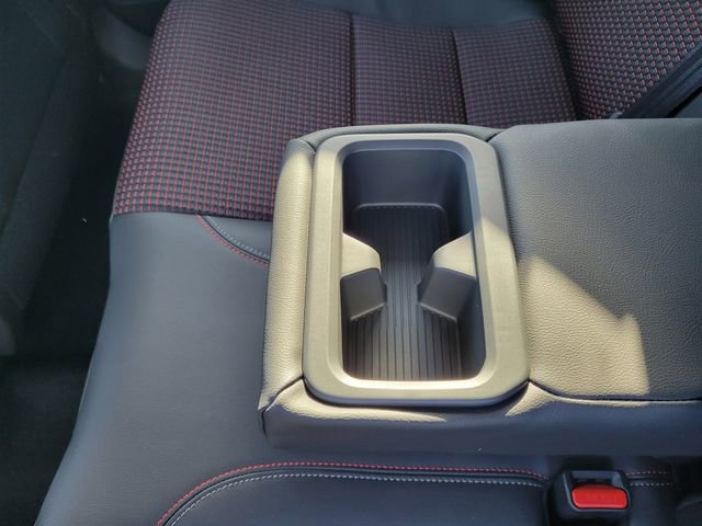 New 2026 Nissan Kicks SR image 32