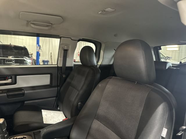 Used 2010 Toyota FJ Cruiser 4WD image 20