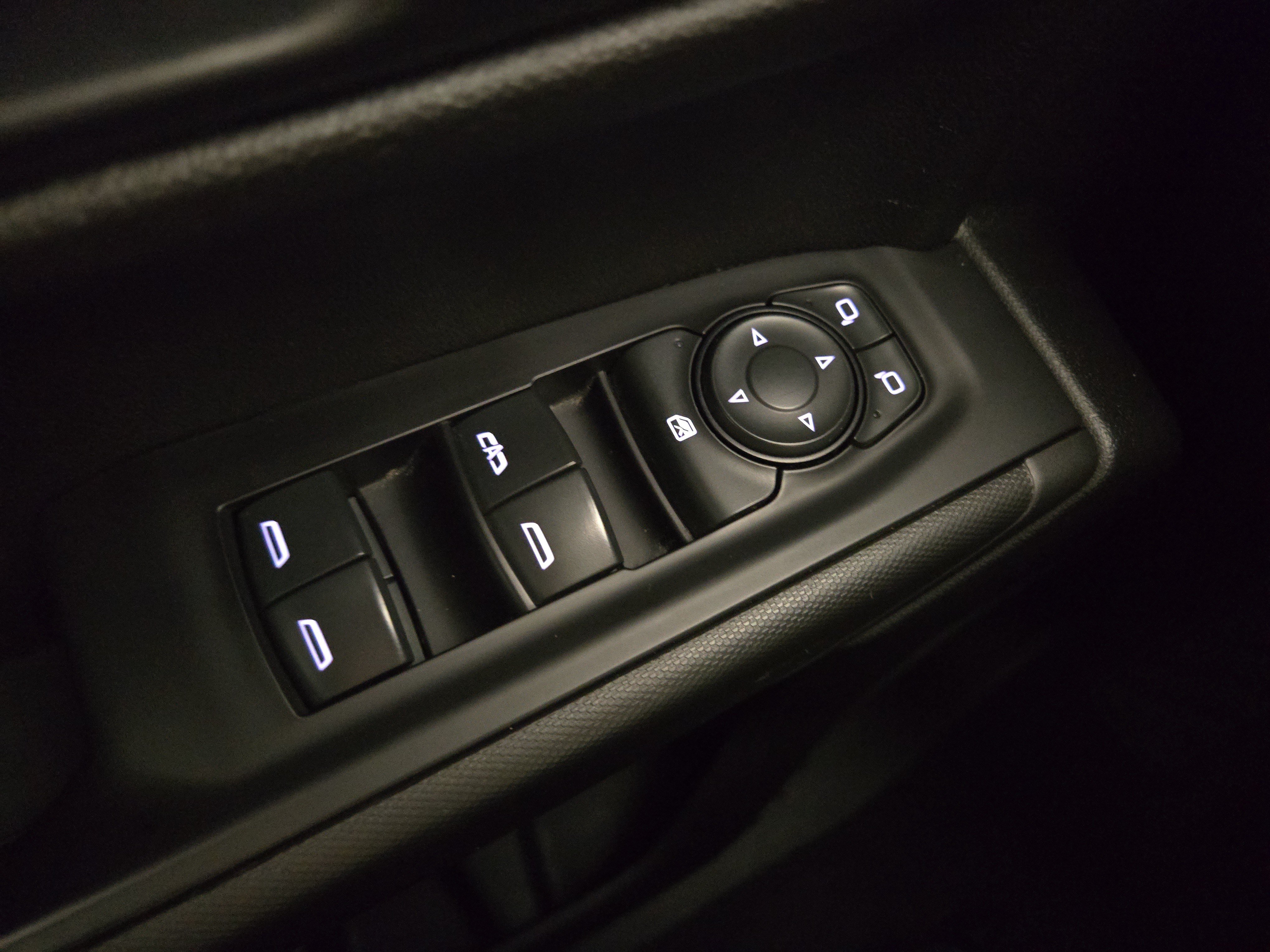 Used 2019 Chevrolet Silverado 1500 Custom Trail Boss w/ Custom Convenience Package AWD/4WD image 26