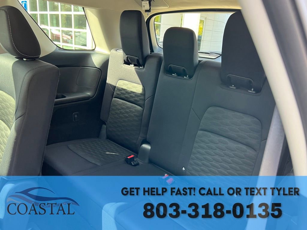 Used 2024 Nissan Pathfinder SV image 18