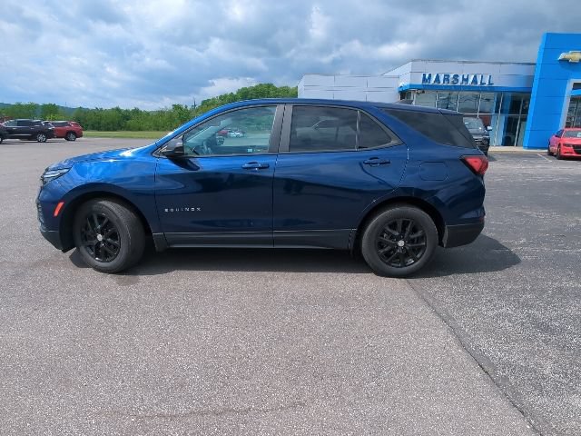 Used 2022 Chevrolet Equinox LS w/ LS Convenience Package FWD image 30