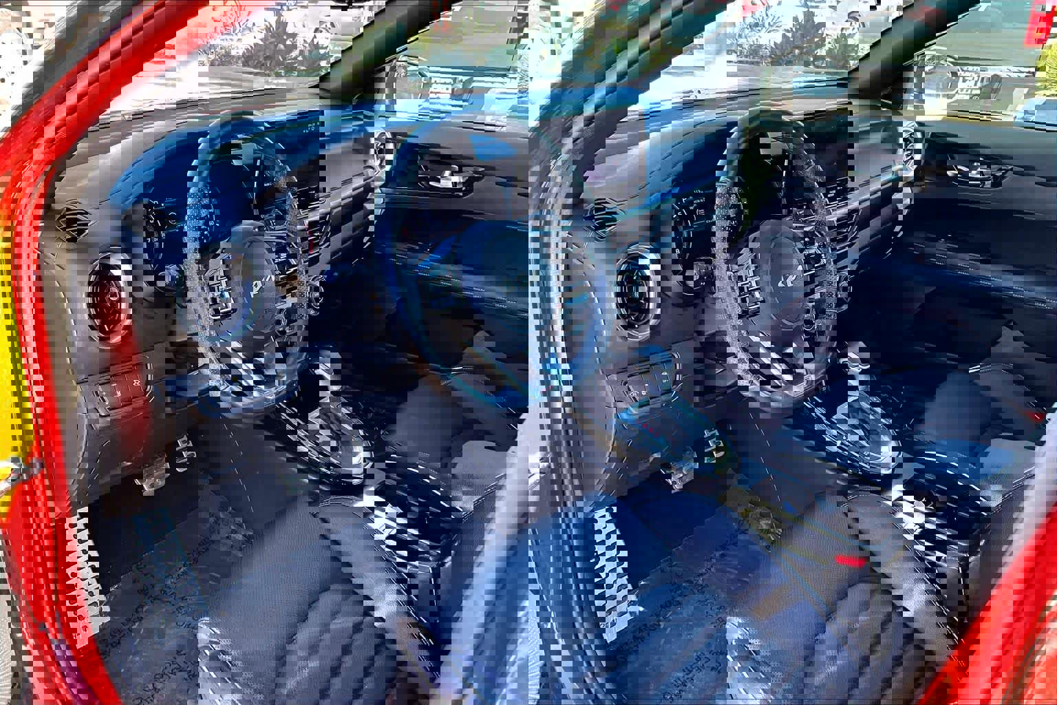 Used 2023 Kia Forte GT-Line w/ GT-Line Premium Package image 17