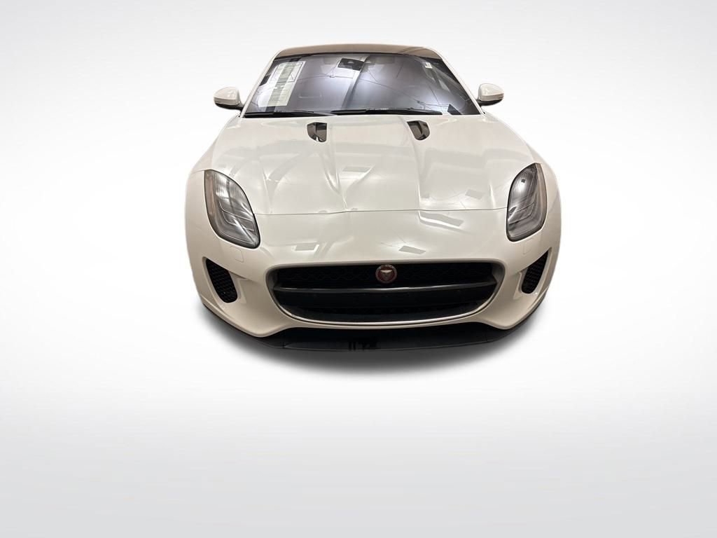 Used 2018 Jaguar F-TYPE Coupe image 2