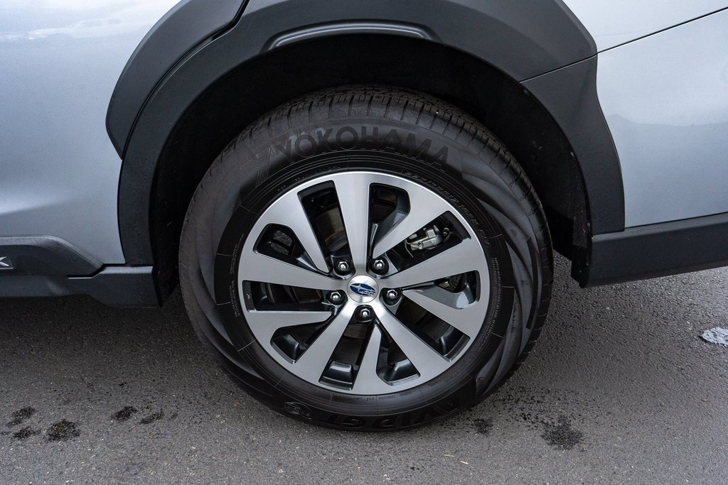 Used 2024 Subaru Outback Premium image 28