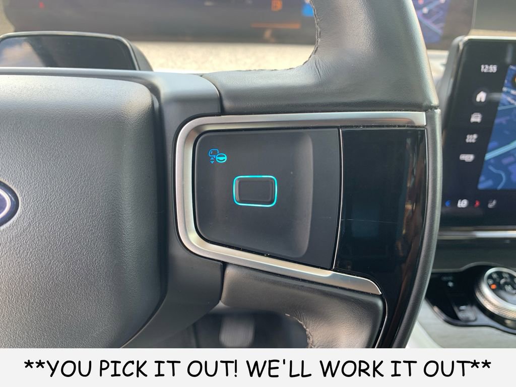 Used 2025 Ford Expedition Platinum AWD/4WD image 17